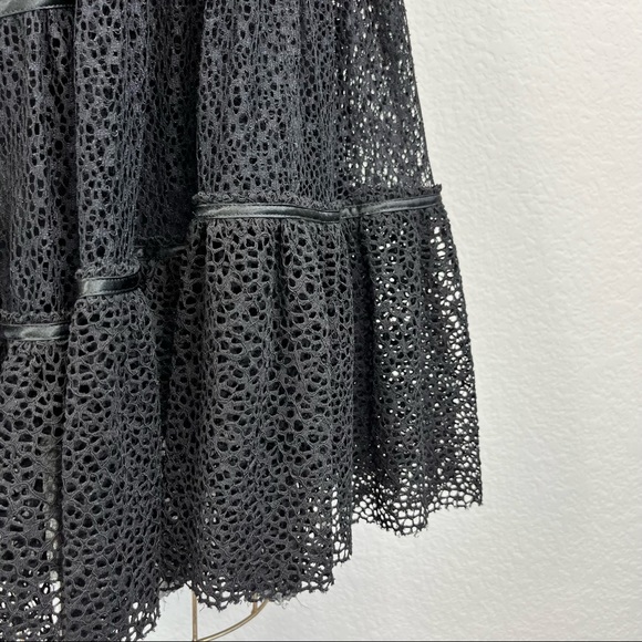 Gabrielle Strenesse Lace V Neck A Line Dress - Picture 5 of 10